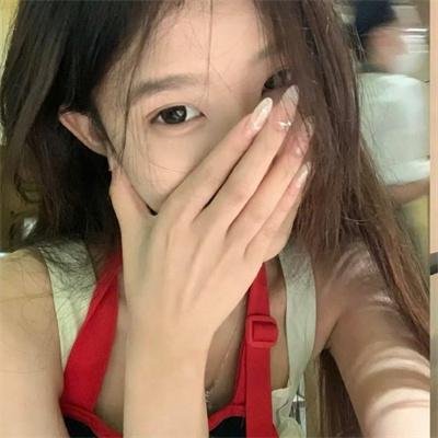 黑伞人